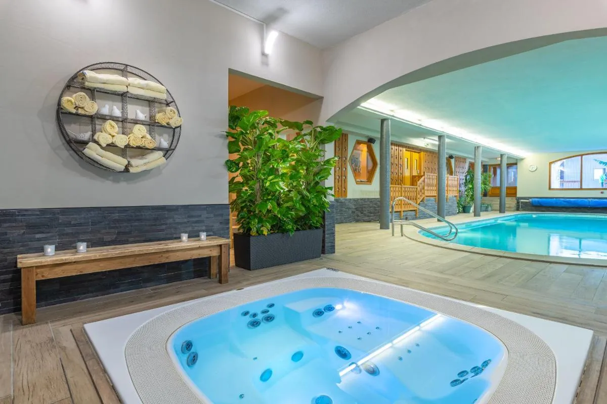 Image 3 of Hotel Les Arolles