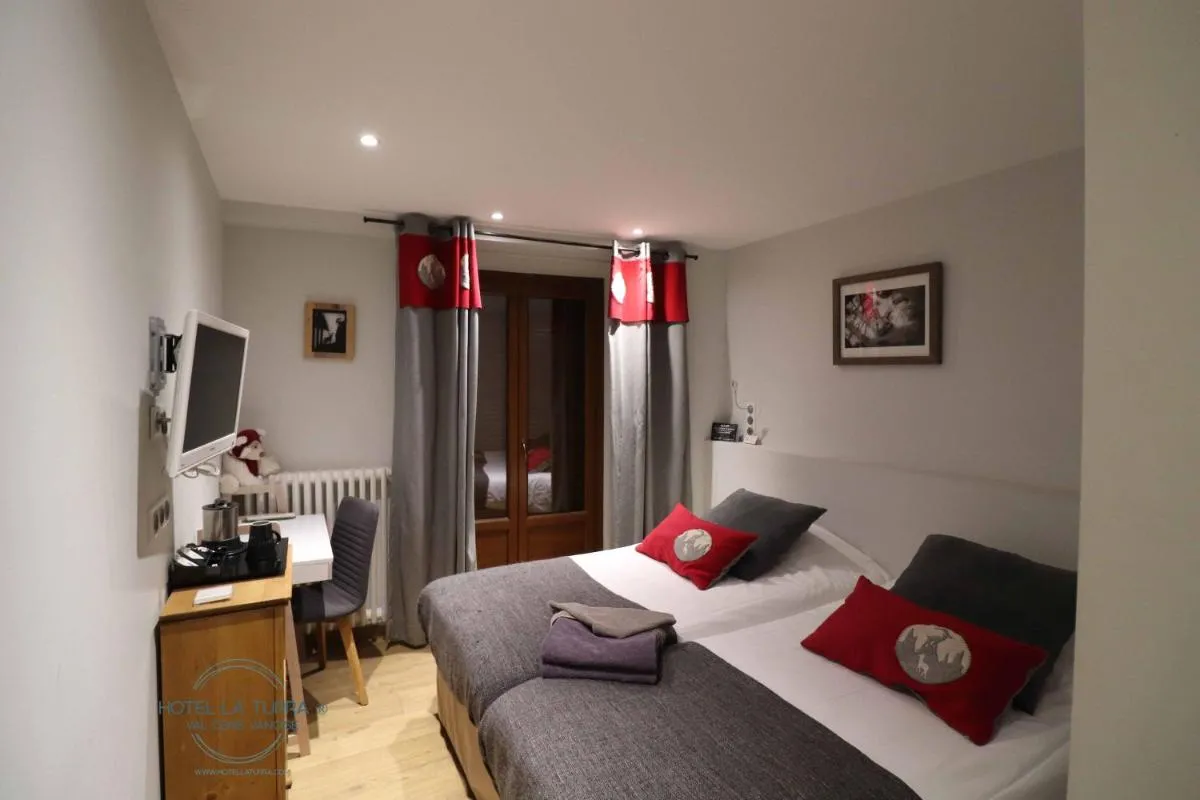 Image 1 of Hotel la Turra