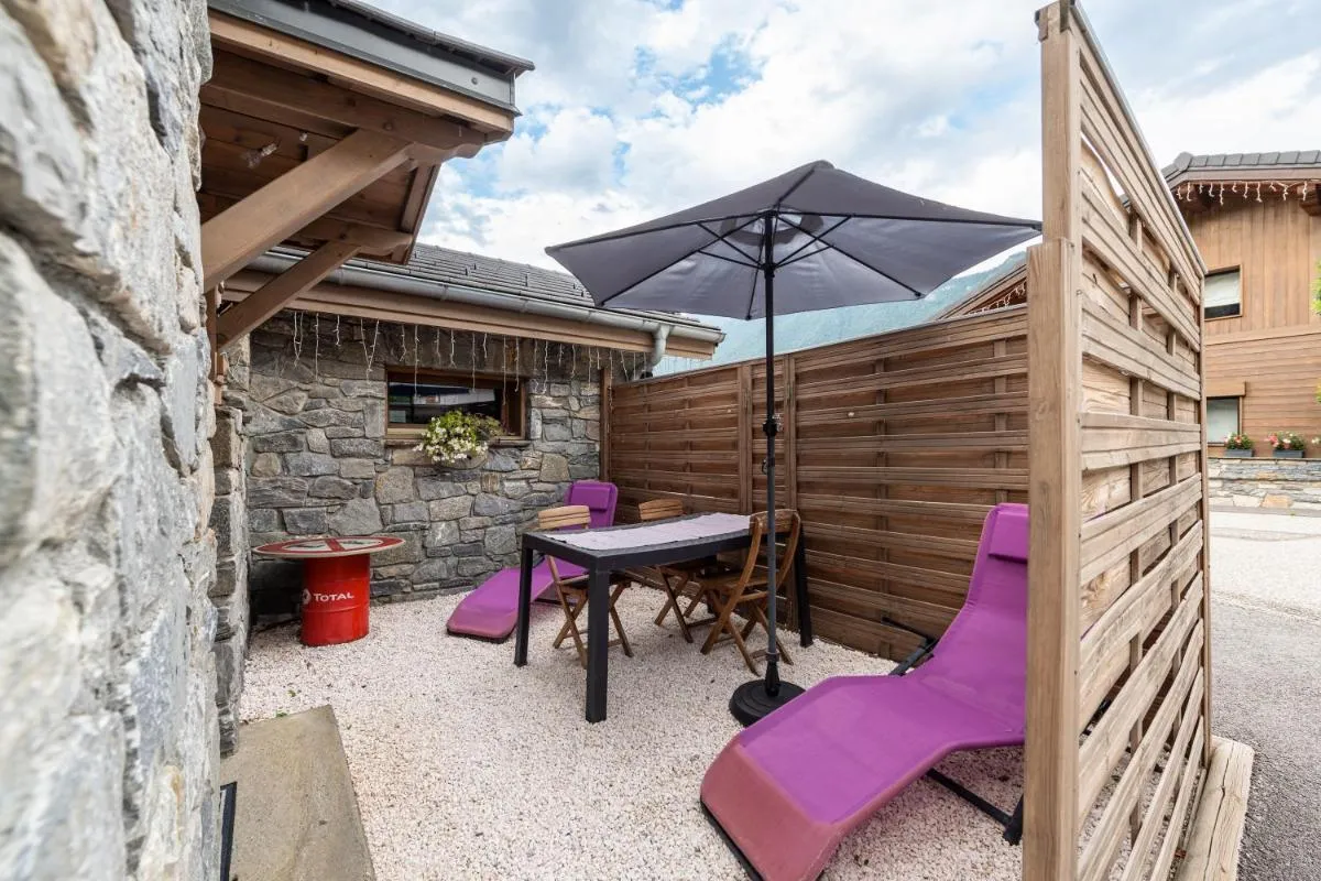 Image 1 of Joli Appartement Sur Le Bois