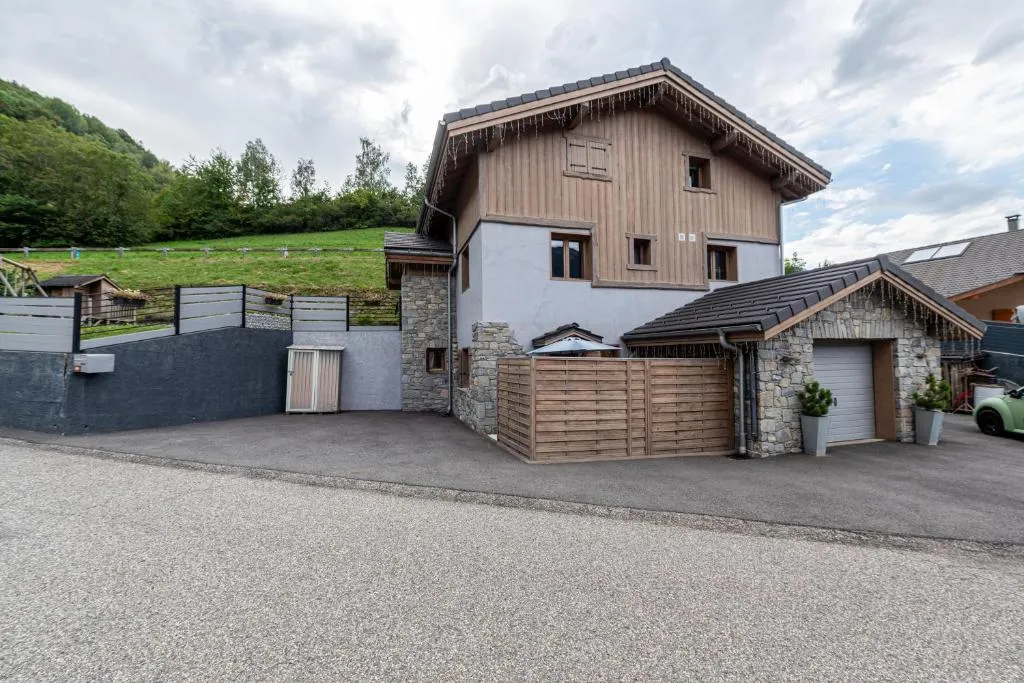 Image of Joli Appartement Sur Le Bois