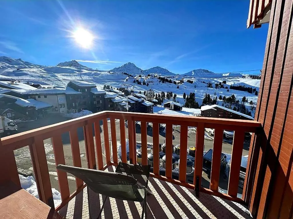 Image 2 of L’Edelweiss, 2050m La Plagne, F2 Haut de gamme