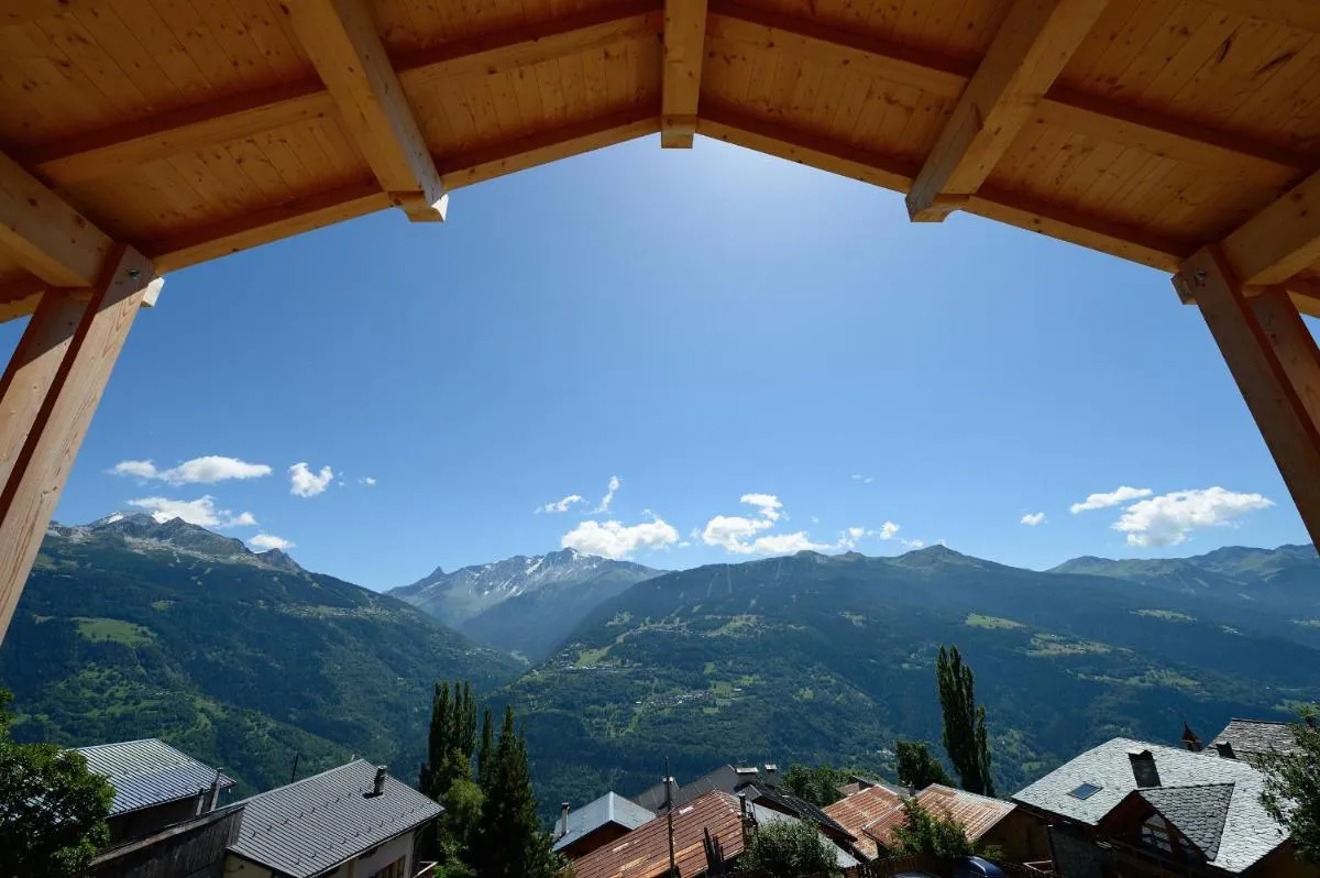 Image 2 of La Case à Kio