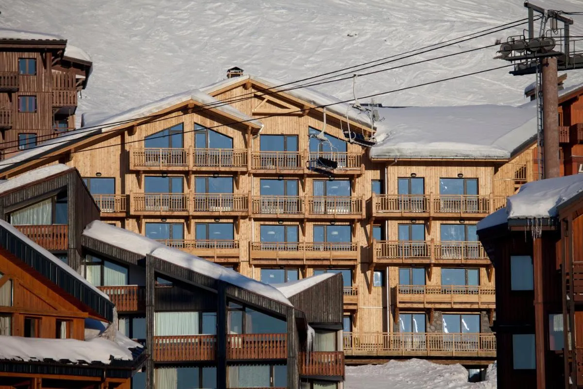 Image 5 of Langley Hôtel Tango