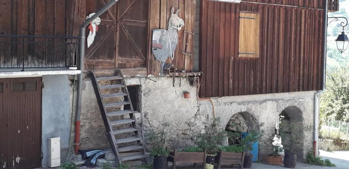 Image 2 of Le Chalet des Fées