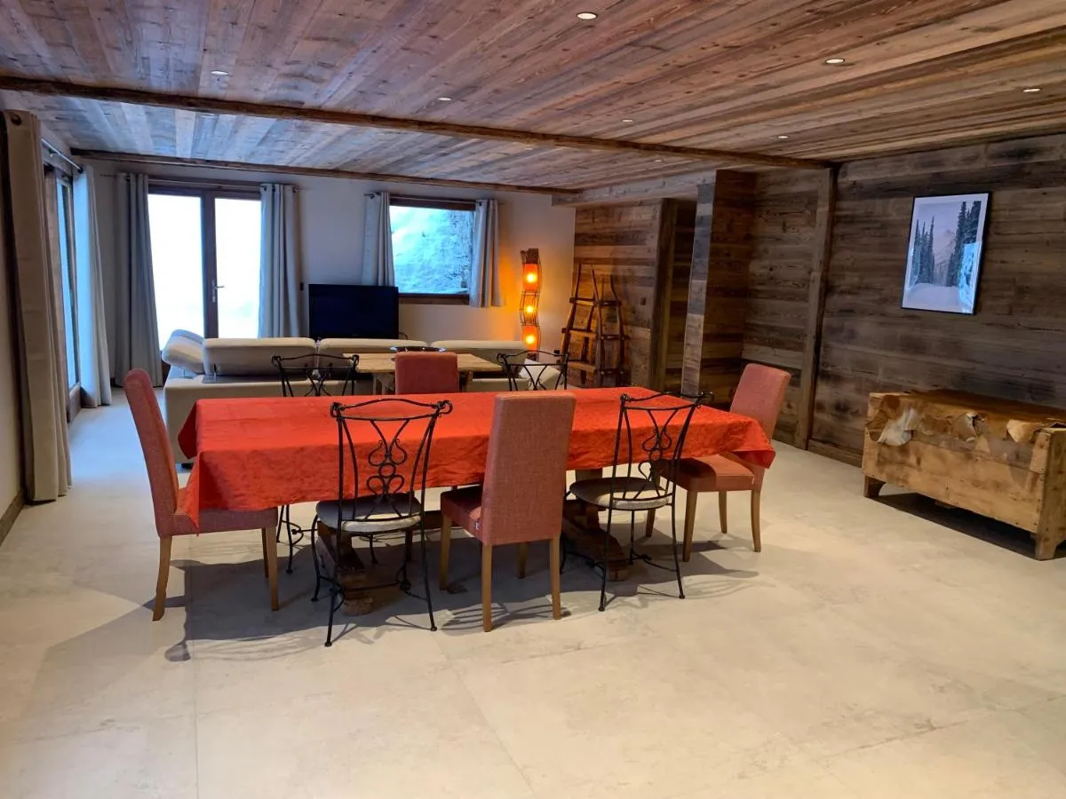 Image 4 of Le Cheval Blanc, Ski aux pieds, Jacuzzi