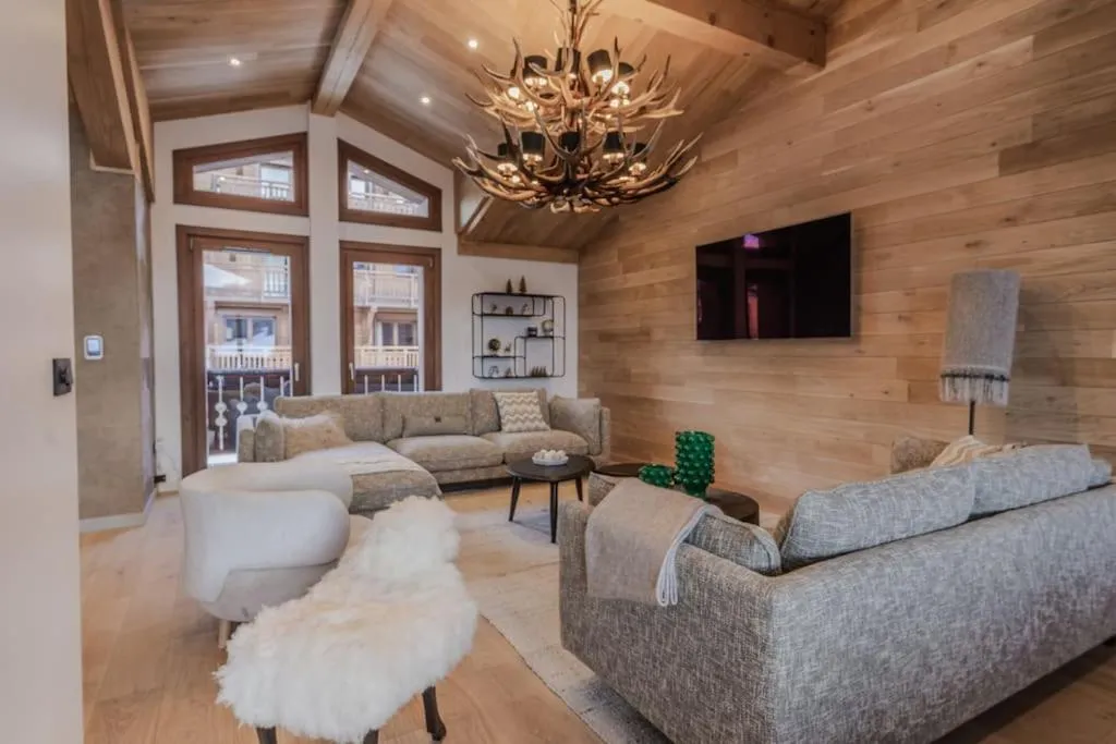 Image of Le Glacier Pelve Courchevel 1650 – Five Bedrooms – Bed & Breakfast