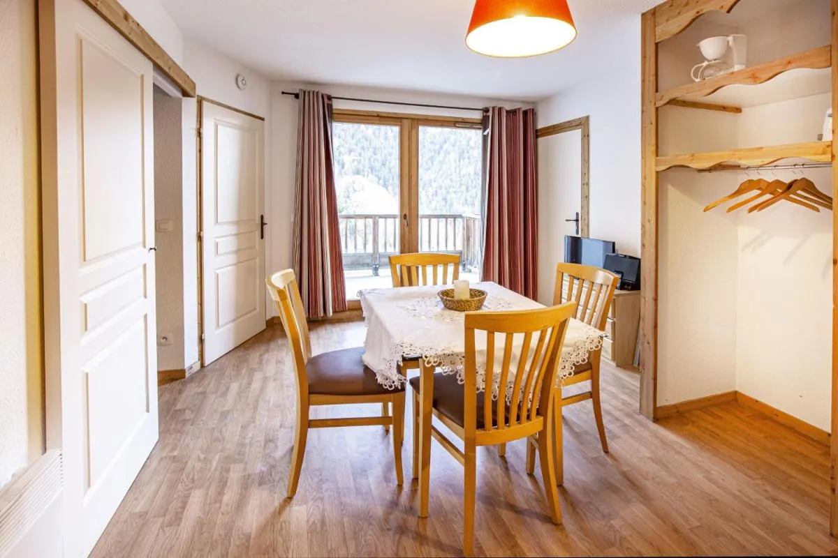 Image 6 of Le Hameau SPA & PISCINE appartement 2 pieces 4pers by Alpvision Residences