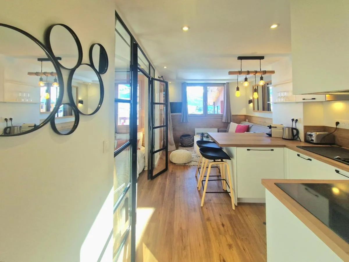 Image 4 of Le Refuge, 2050m La Plagne, Luxury apartment