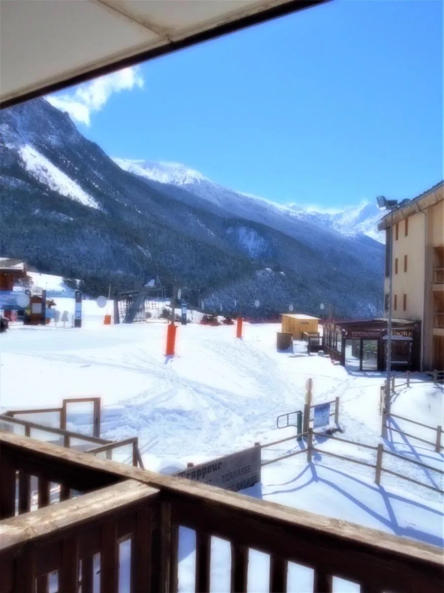 Image 3 of Les Balcons PROCHE PARC NATIONAL VANOISE appartements 2 pièces 6 pers MONTAGNE SUPERIEUR