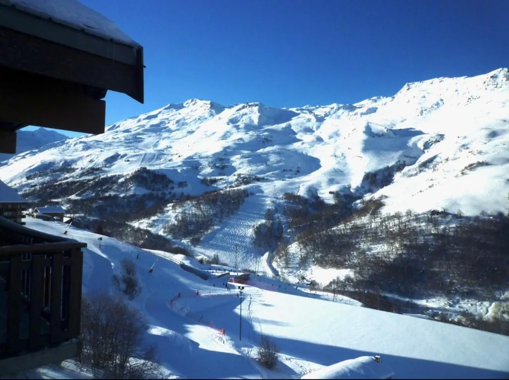 Image of Les Menuires skis aux pieds
