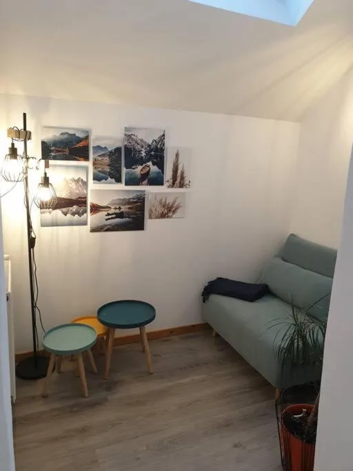 Image 6 of MAISON NGP