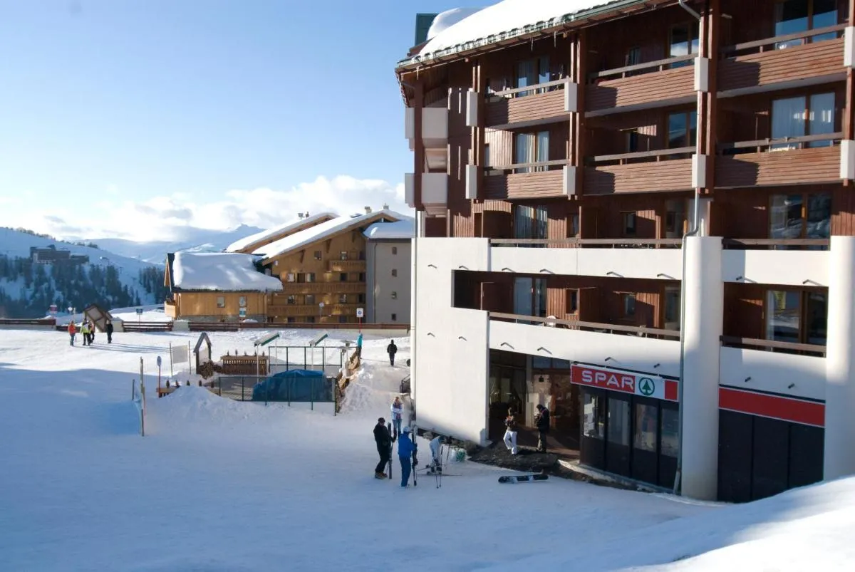 Image 1 of Madame Vacances Lodges des Alpages