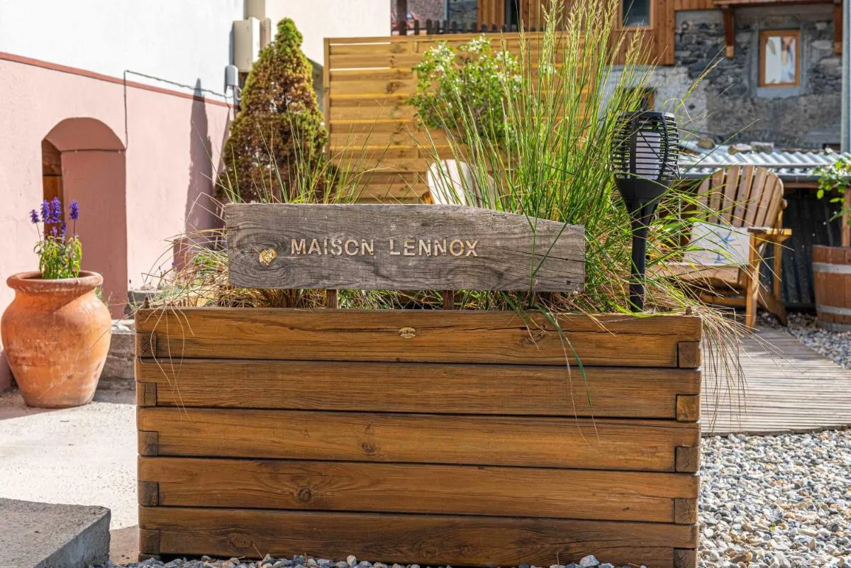 Image 4 of Maison Lennox