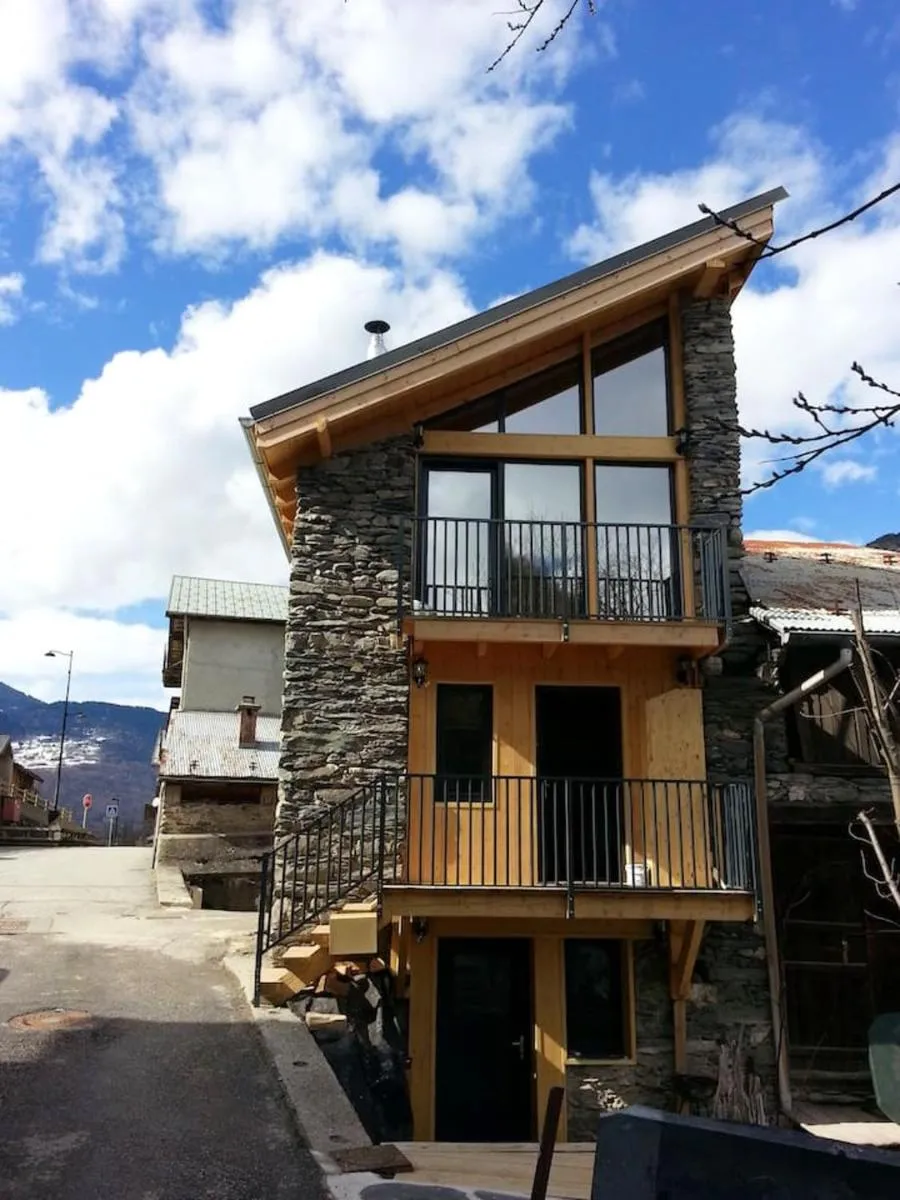 Image 3 of Maison chaleureuse à Courchevel avec vue sur montagnes