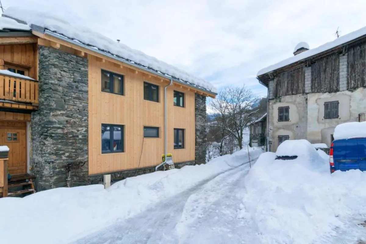 Image 4 of Maison chaleureuse à Courchevel avec vue sur montagnes