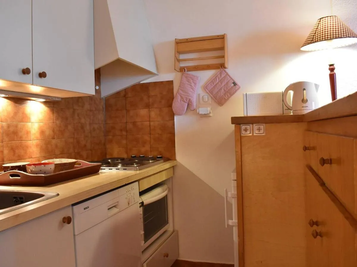 Image 3 of Meribel : Bel Appartement 2 Pièces avec Parking, Proche Pistes et Commerces – FR-1-180-89