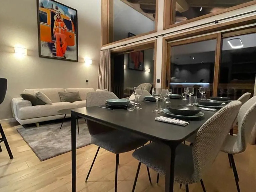Image of Méribel Mottaret – Appartement 3 chambres, 6 pers, parking, terrasse, skis aux pieds – FR-1-613-105