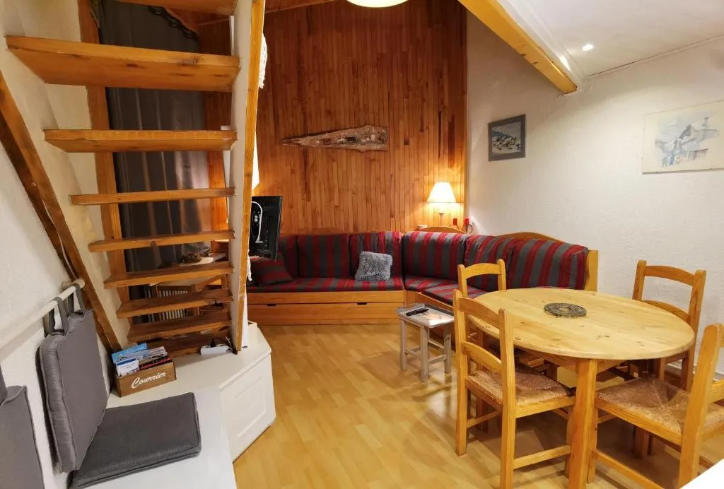 Image of MyHome – Génépis 29 – 4pax skis aux pieds Val Claret