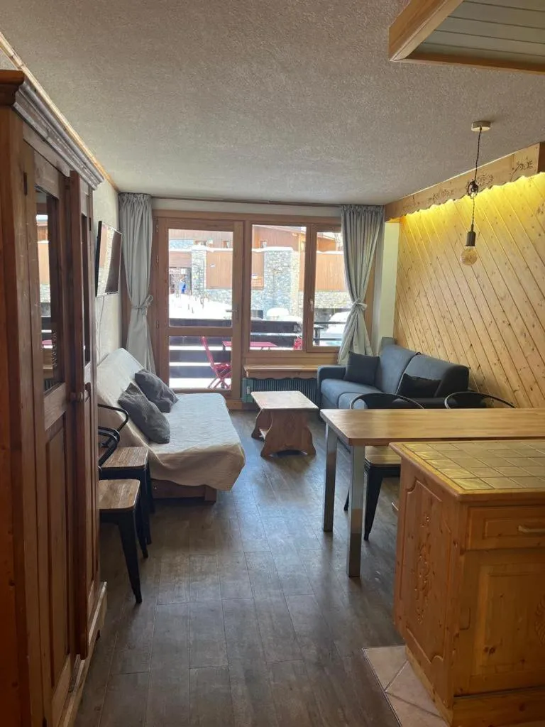 Image 3 of MyHome – Moutières B2 17 – Grand 2 pièces traversant au Val Claret, 4 à 6 pers