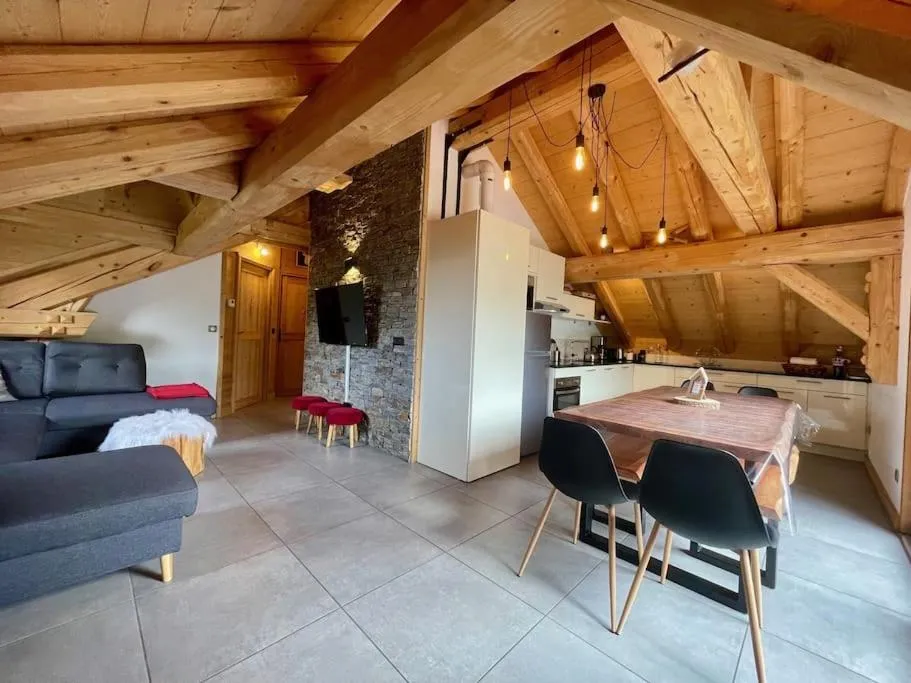 Image 1 of Nouveau – Superbe duplex – Belle vue – Parking privé