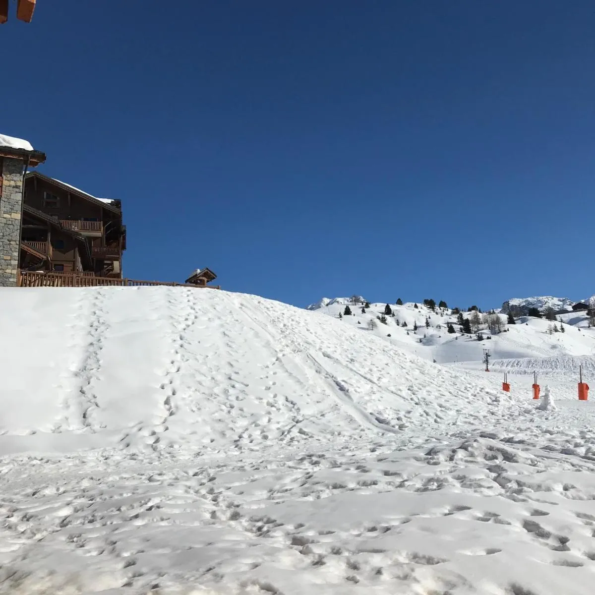 Image 5 of PLAGNE SOLEIL – 5 pers – 4 étoiles Paradiski – vue montagne – accès direct pistes skis aux pieds