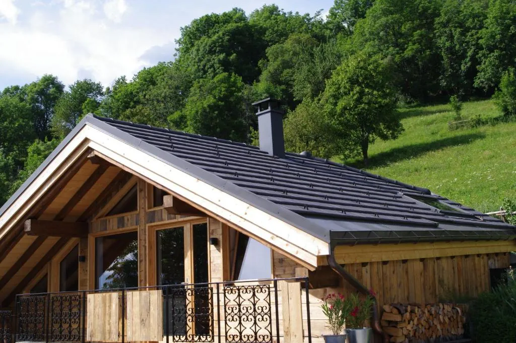 Image of Petit Chalet Vieux Bois