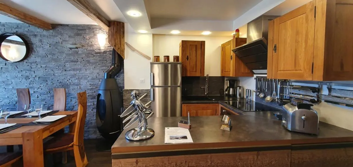 Image 6 of RESIDENCE LE PACHA Courchevel 1850
