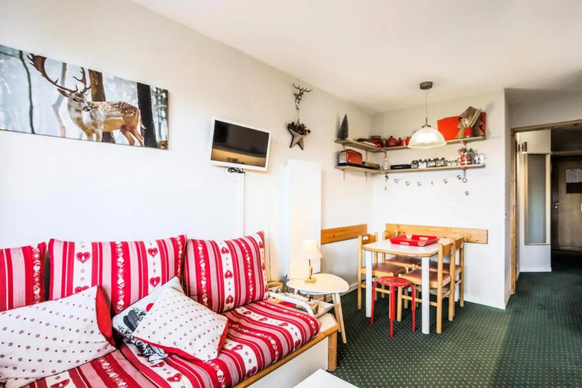 Image 3 of Résidence Le Hameau du Sauget – maeva Home – Appartement 2 pièces 4 personnes 04