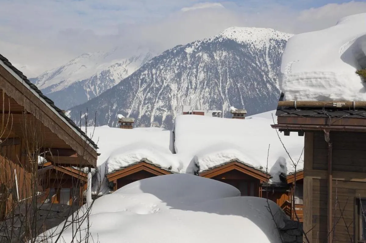 Image 2 of Résidence Les Chalets du Forum – Courchevel 1850