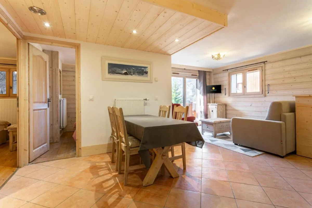 Image 1 of Résidence Les Fermes de Méribel – maeva Home – Appartement 3 pièces 6 person 404