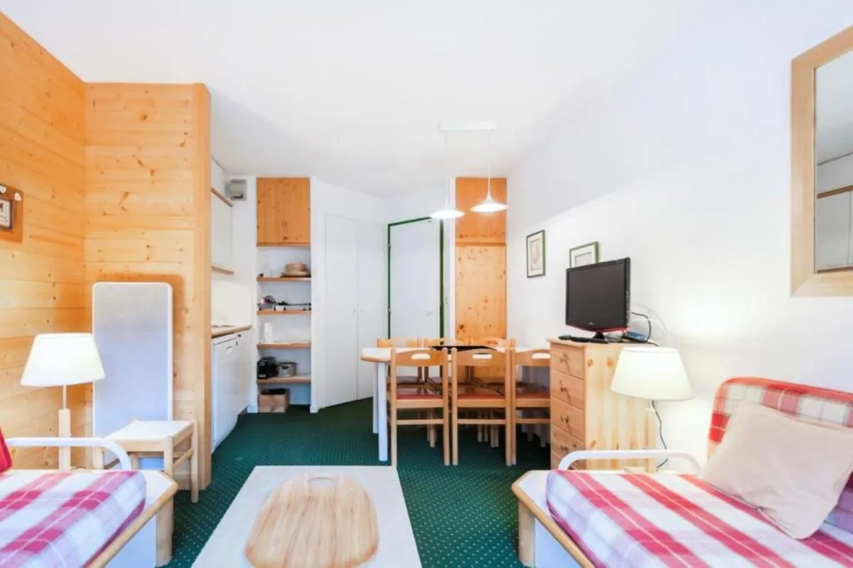 Image 2 of Résidence Les Sentiers du Tueda – maeva Home – 2 Pièces 6 Personnes Sélection 11