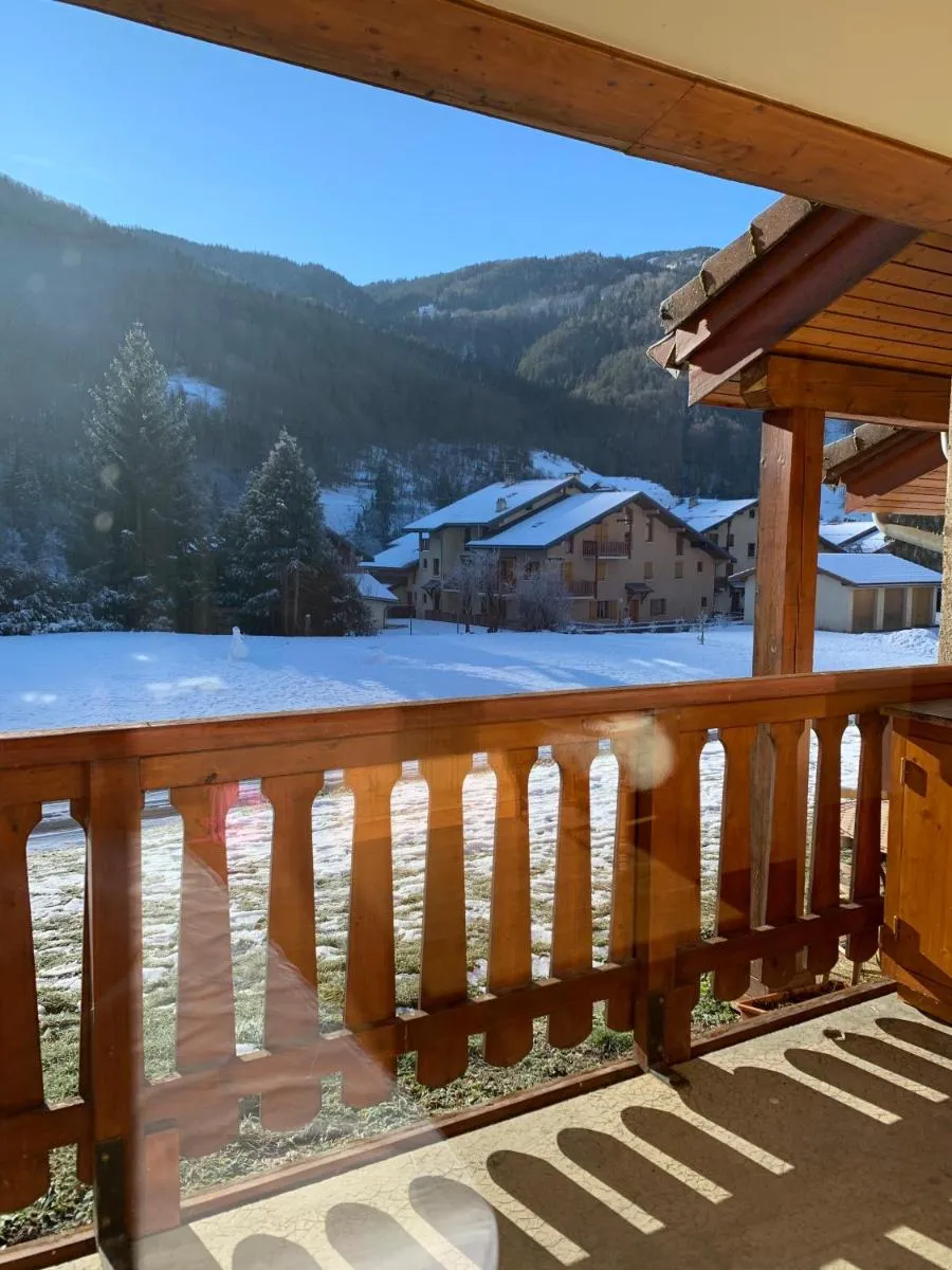 Image 4 of Rez de Chausse T1 Bozel