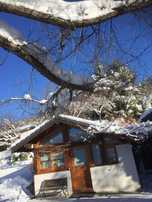 Image 3 of SAVOIE/ petit chalet studio meublé