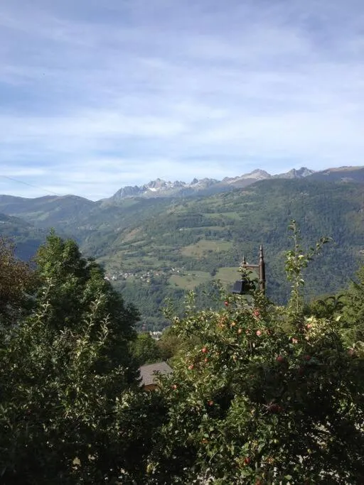 Image 4 of SAVOIE/ petit chalet studio meublé