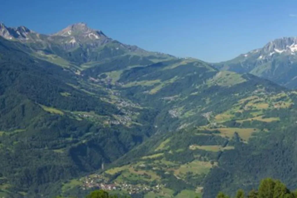 Image of SAVOIE/ petit chalet studio meublé