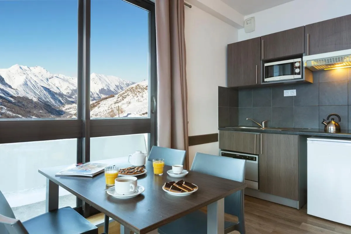 Image 3 of SOWELL RESIDENCES Crêt Voland