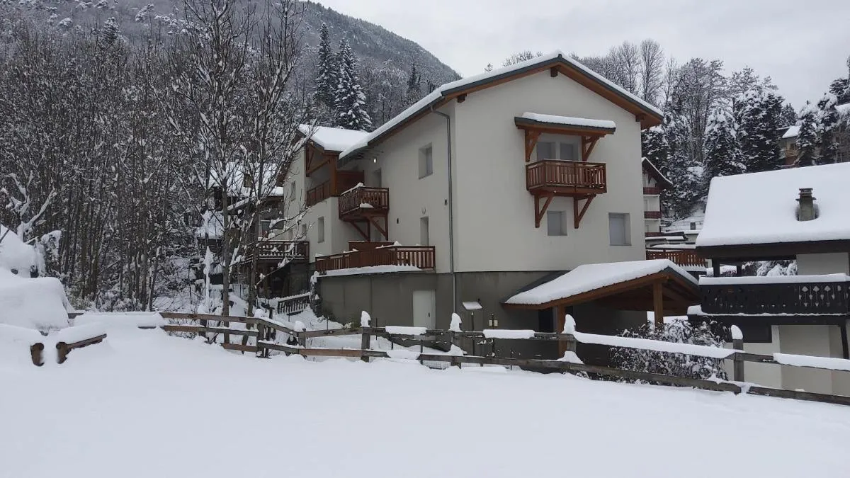 Image 4 of Ski 3 Vallées à 80m télécabine de l’Olympe – appt 50m2, 3étoiles