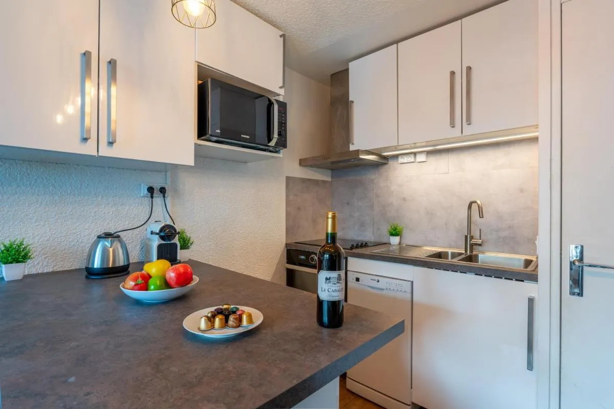 Image 4 of Ski In-Out – Heart of Val Thorens Convenient Flat, WiFi 92