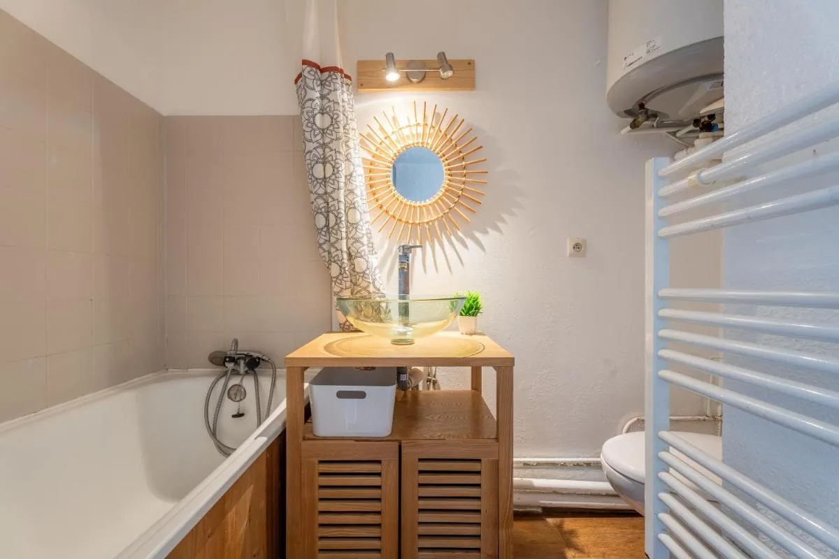 Image 2 of Ski In-Out – Heart of Val Thorens Cosy Apartment, WiFi 1003