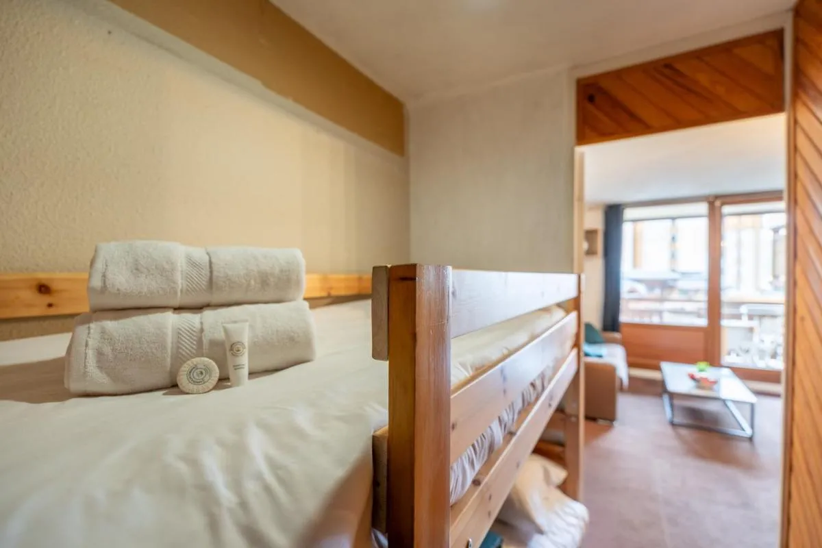 Image 1 of Ski In-Out – Heart of Val Thorens Modern Apartment, WiFi 93