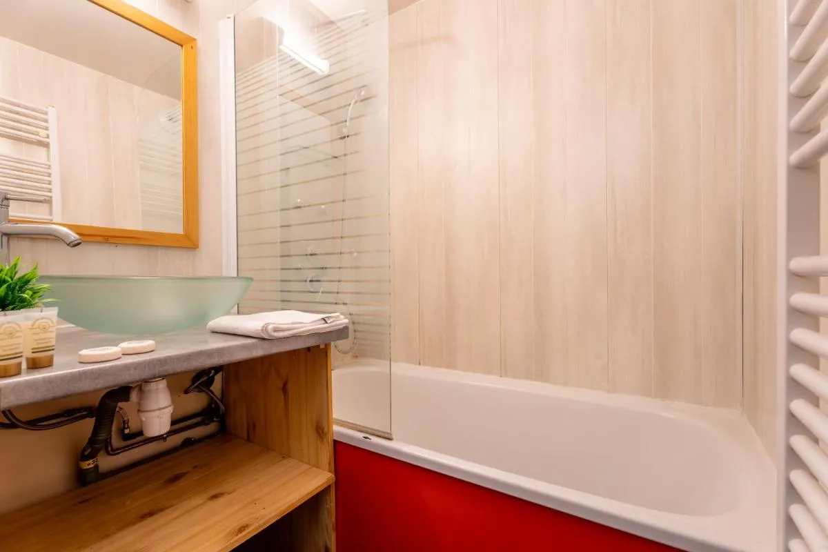 Image 6 of Ski In-Out – Heart of Val Thorens Superb apartment, Wifi 524