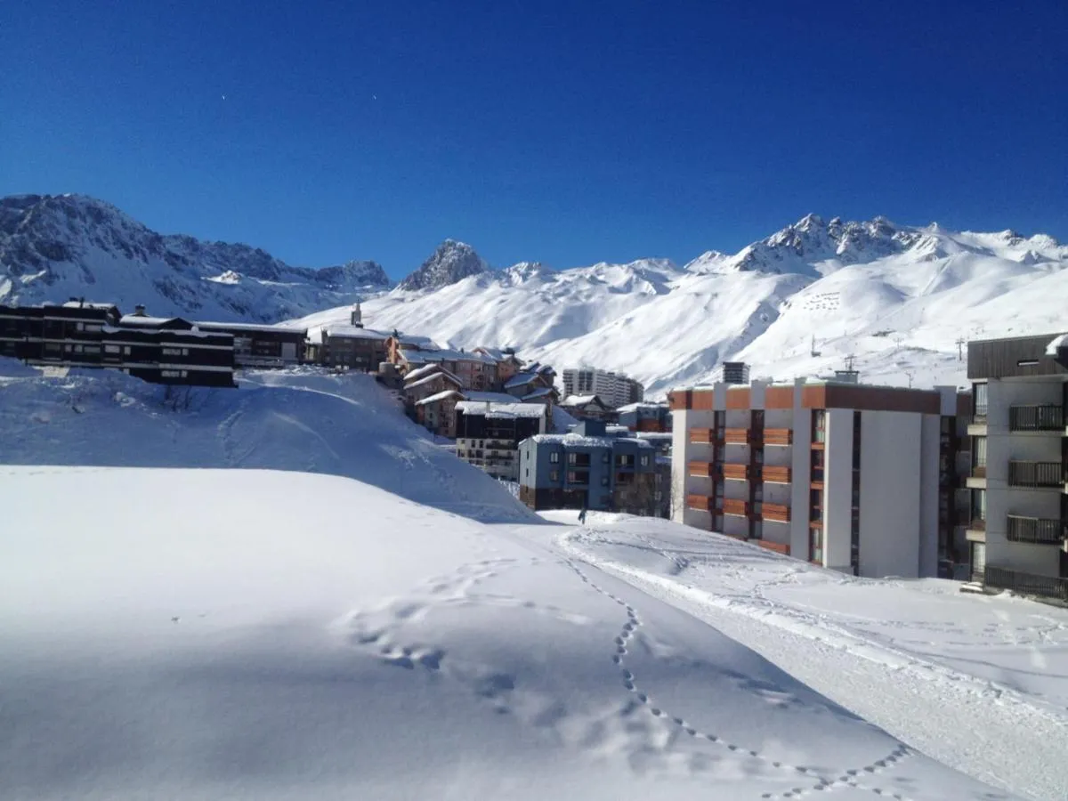 Image 1 of Ski in-Ski out! Spacious & Stylish Apartment for 8 in the heart of Lavachet