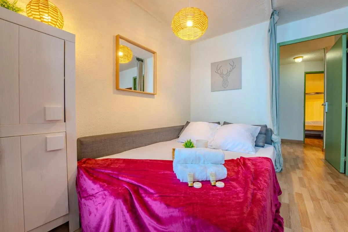 Image 6 of Ski in-out, Heart of Val Thorens Spacious Flat , Wifi A9