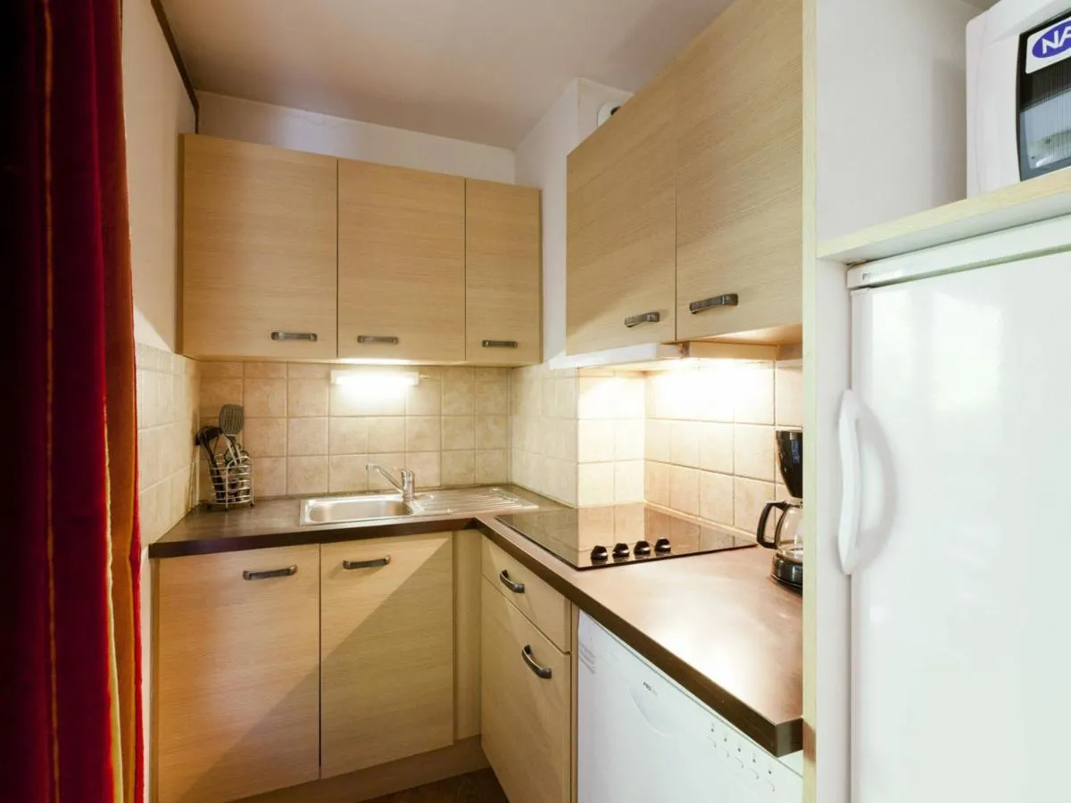 Image 3 of Spacieux Appartement avec Balcon pour 8 Personnes à Brides-les-Bains – FR-1-512-1