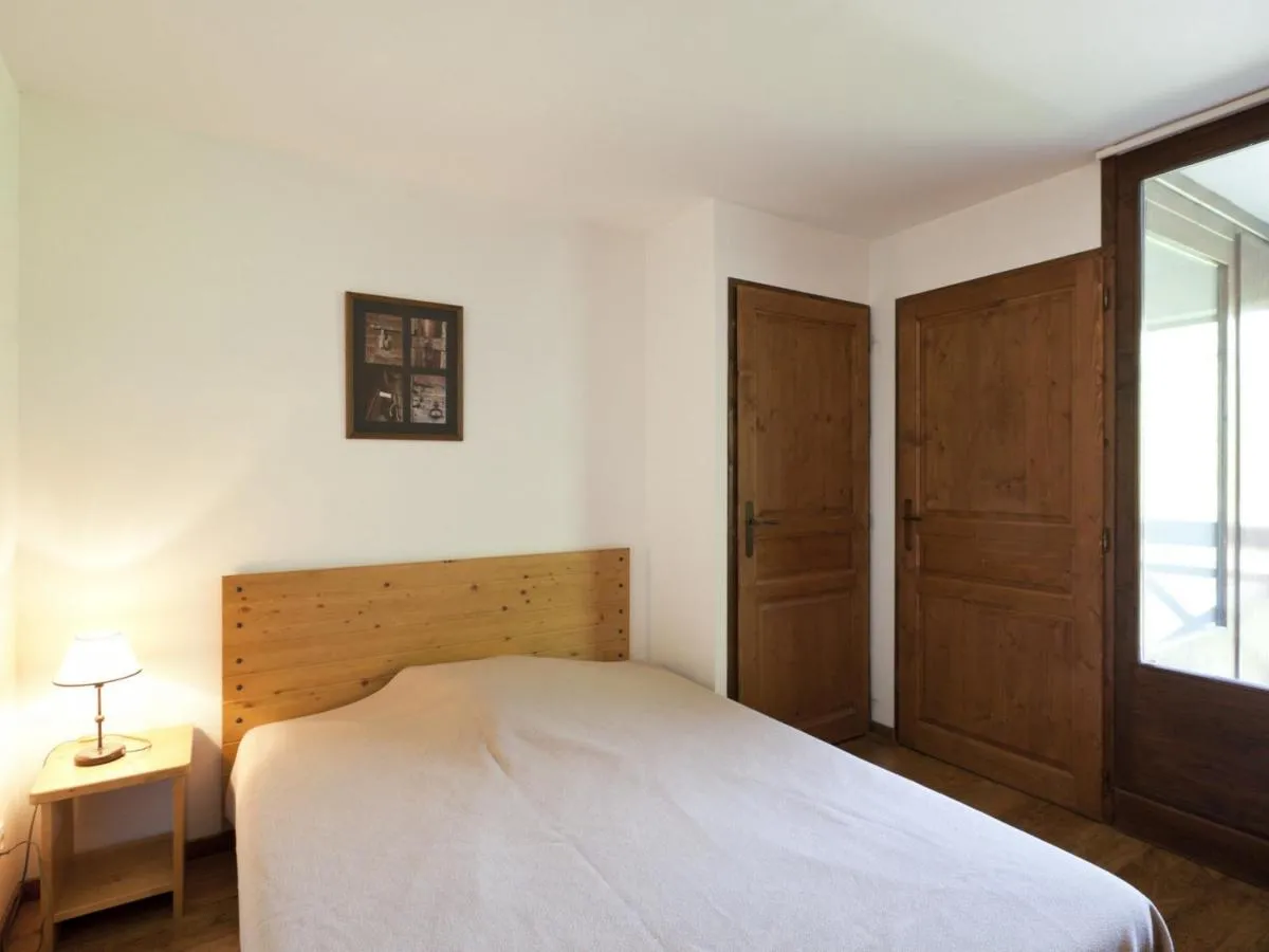 Image 2 of Spacieux Appartement avec Balcon pour 8 Personnes à Brides-les-Bains – FR-1-512-1