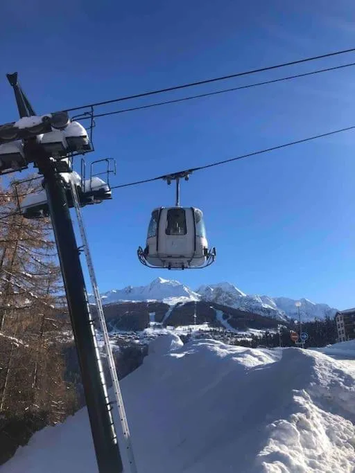 Image 3 of Studio 4 personnes proche des pistes