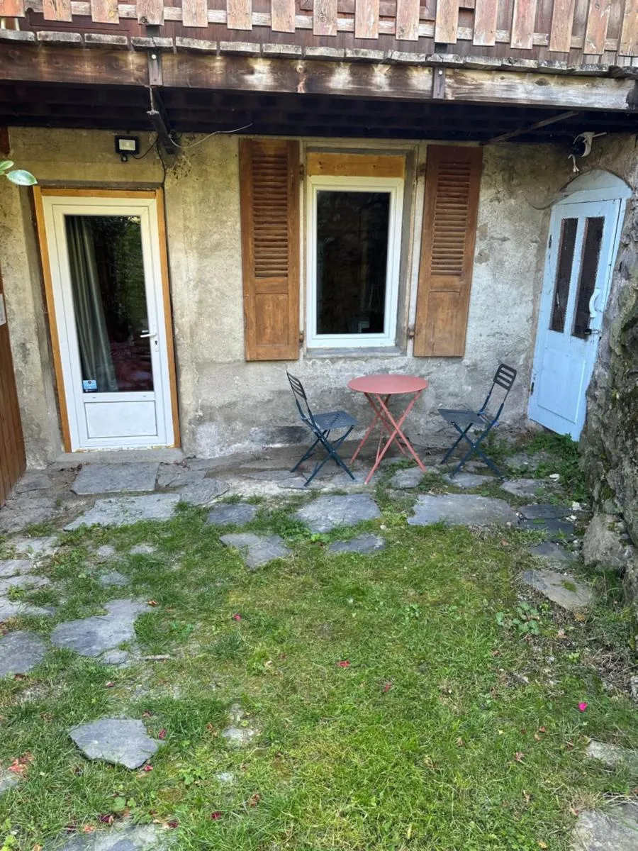 Image 6 of Studio Huguette