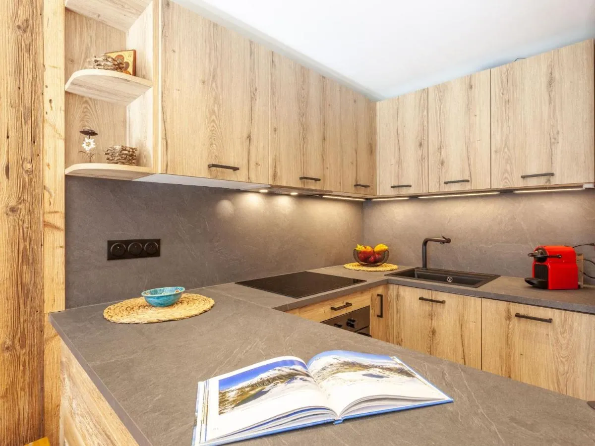 Image 3 of Studio Le Borsat – Val Claret-16 by Interhome