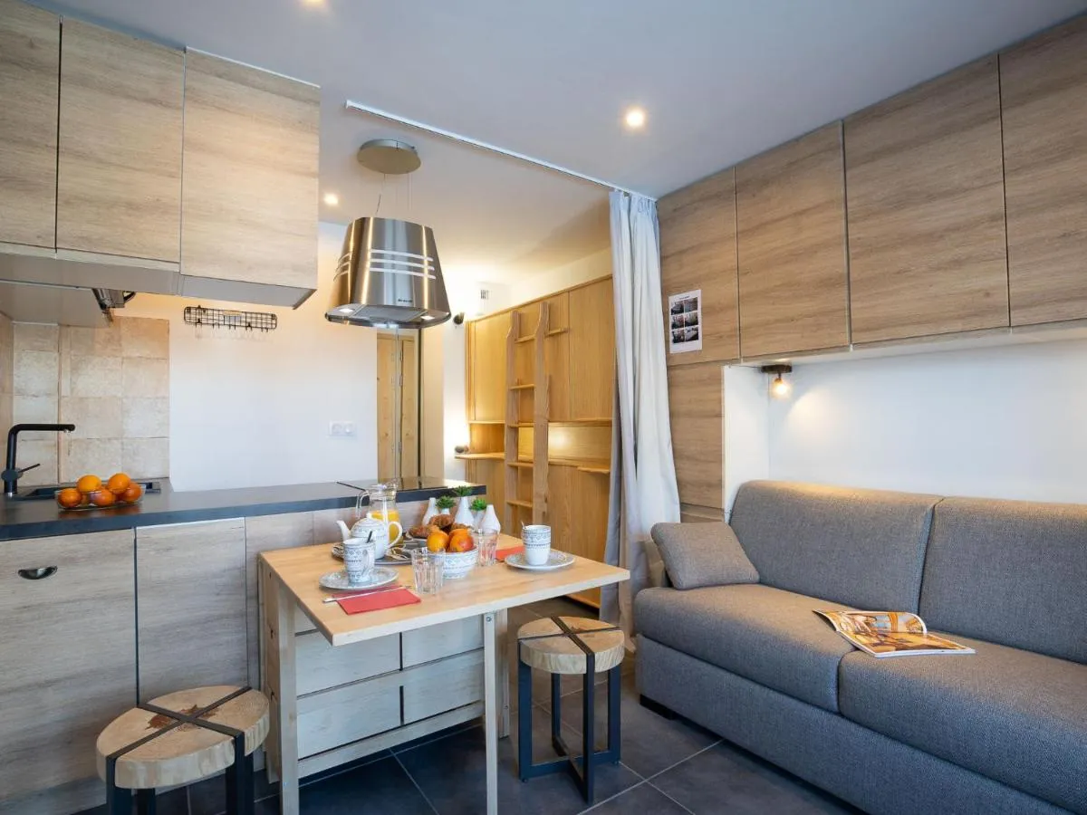 Image 1 of Studio Le Curling B – Val Claret-39 by Interhome