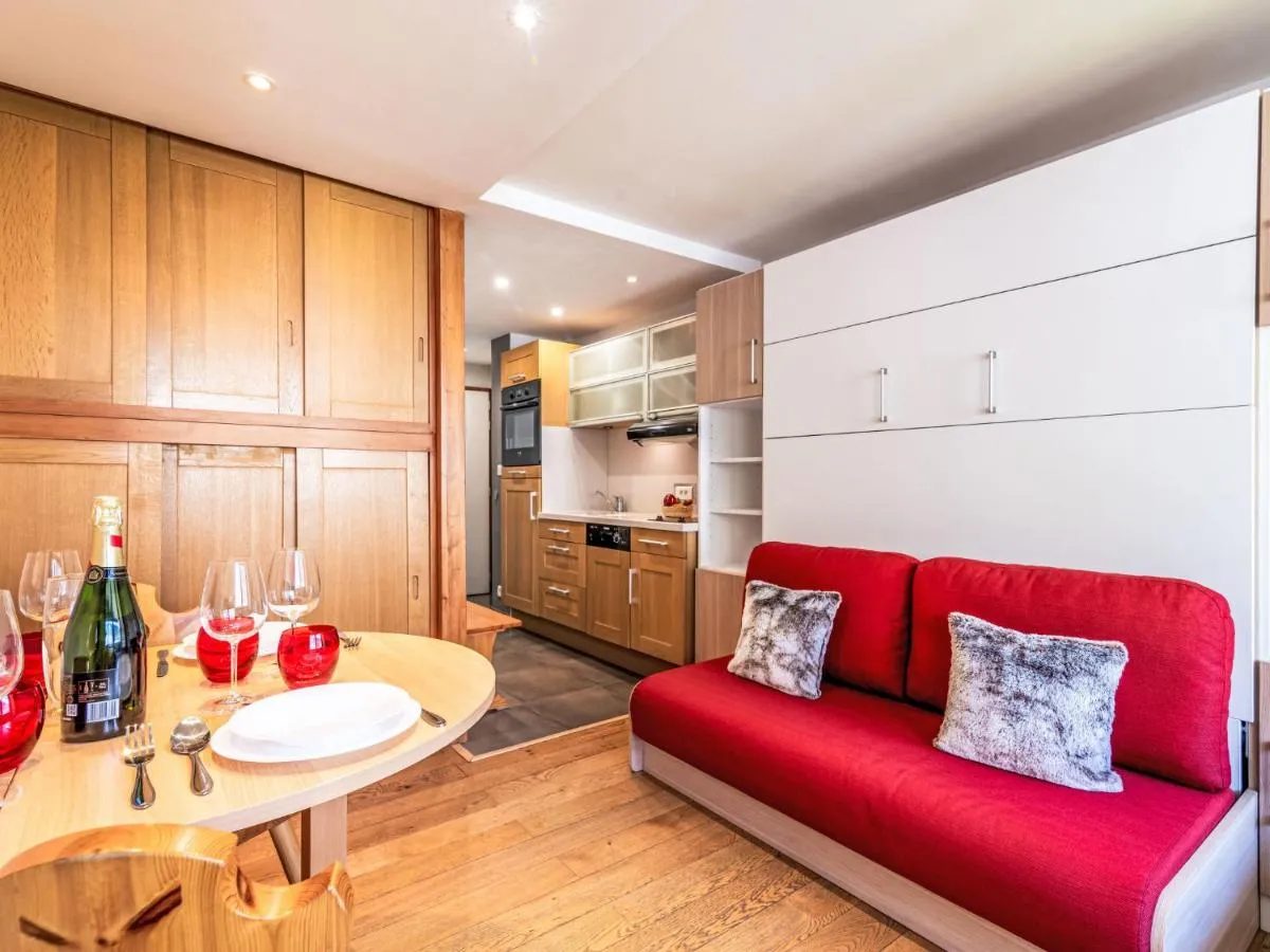 Image 1 of Studio Le Pramecou – Val Claret-16 by Interhome